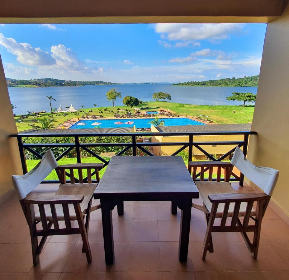 Kaazi Beach Resort Kigo Екстериор снимка